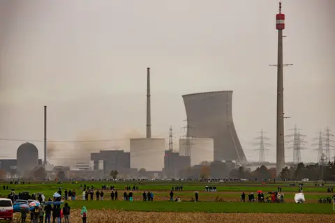 Sprengung Kühlturm A (Gundremmingen)