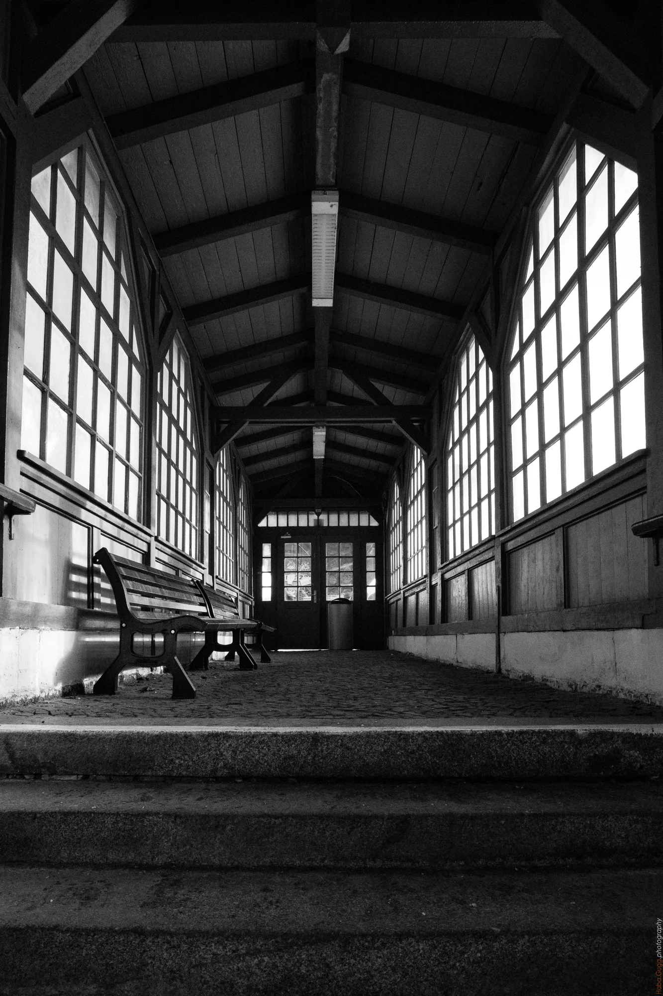 Zwischen Ankunft und Entschluss