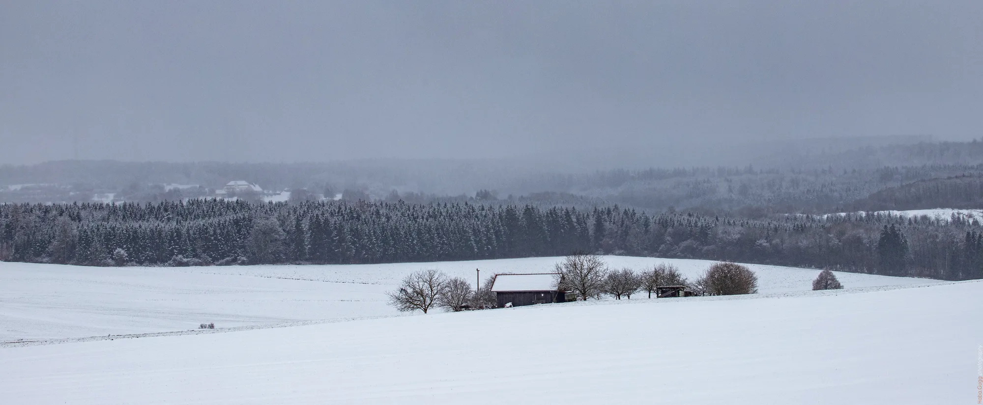 Schnee zieht auf über dem Härtsfeld