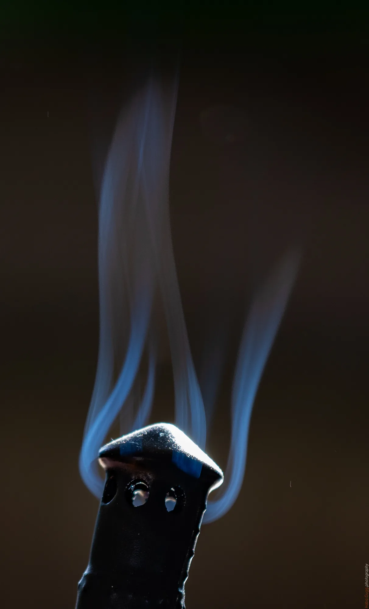 Räucherkegel – Abzug im Mini-Ofen